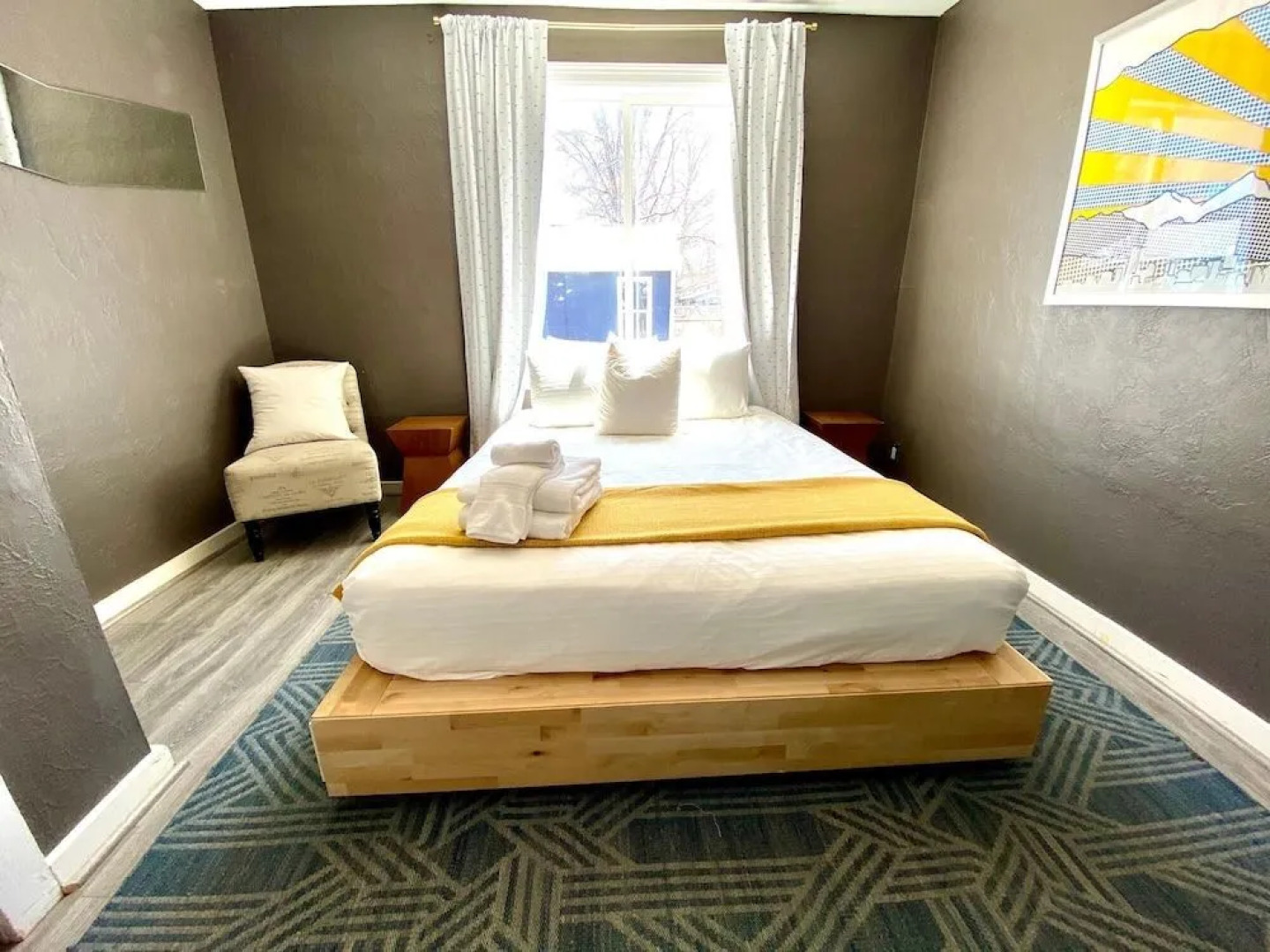 Adorable Bungalow Near Downtown Loveland!