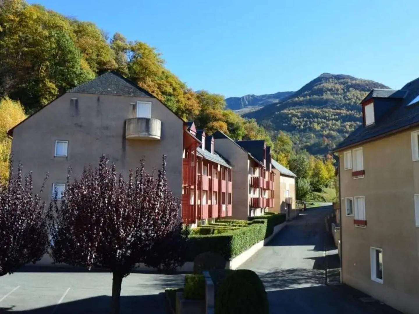 Appartement Esquièze-Sère, 2 pièces, 6 personnes - FR-1-402-34