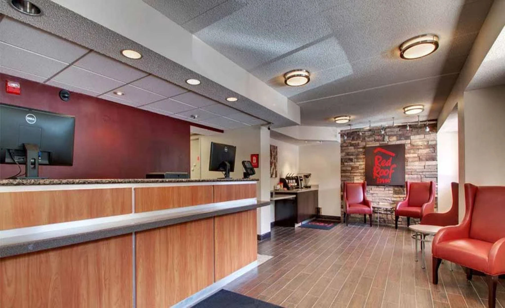 Red Roof Inn St Louis - Westport/ Maryland Heights