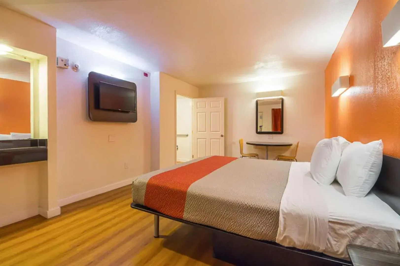 Motel 6 Dallas - Garland - Northwest Hwy