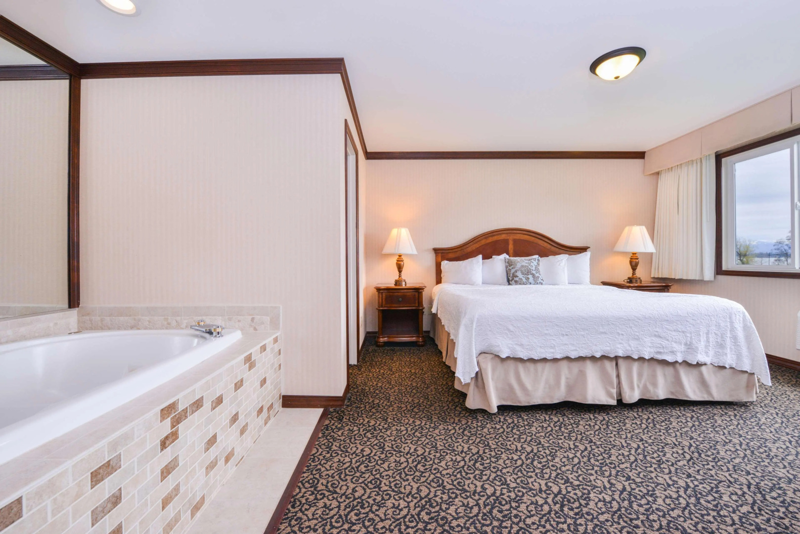 Best Western Edgewater Resort