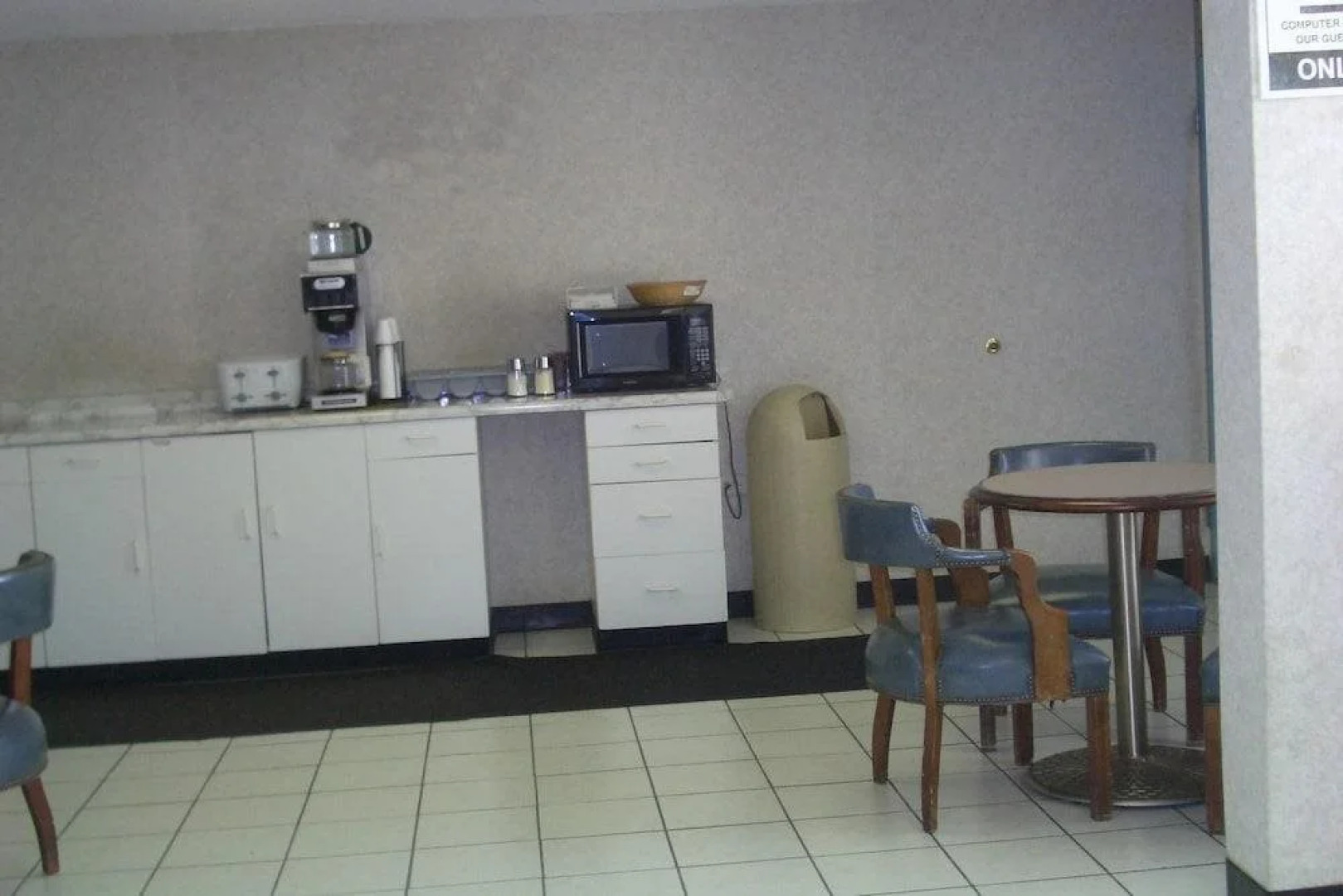 Regency Inn of Naperville