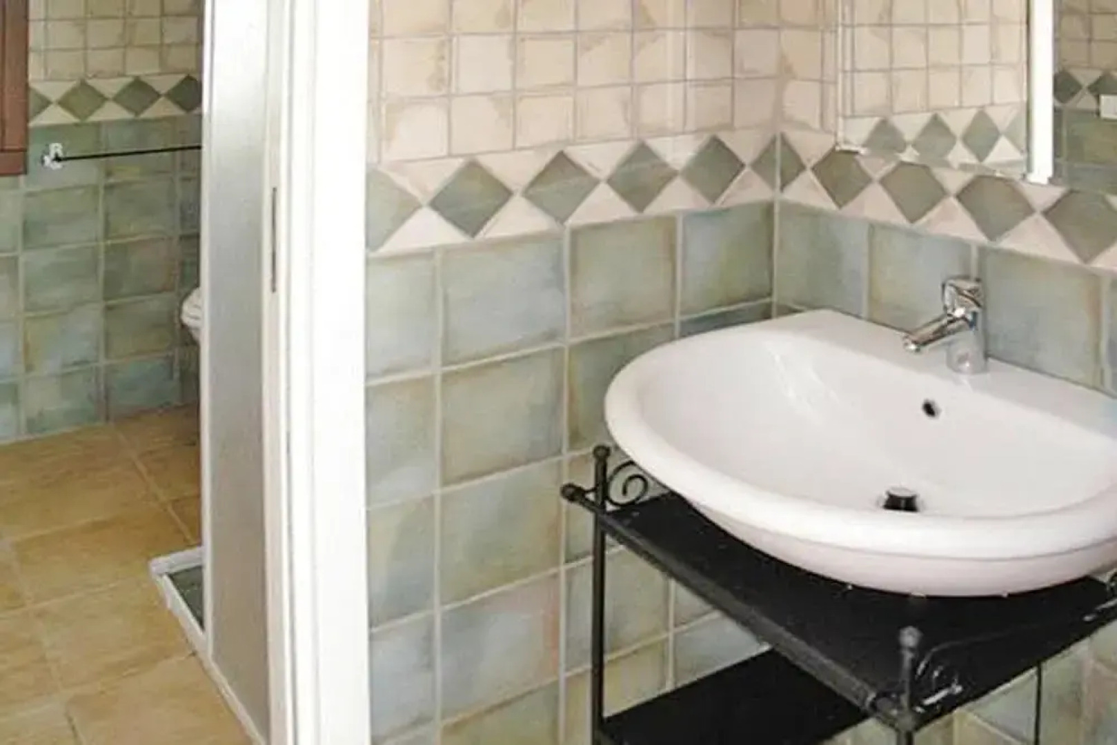 Villa in San Pietro Near White Sand Beach