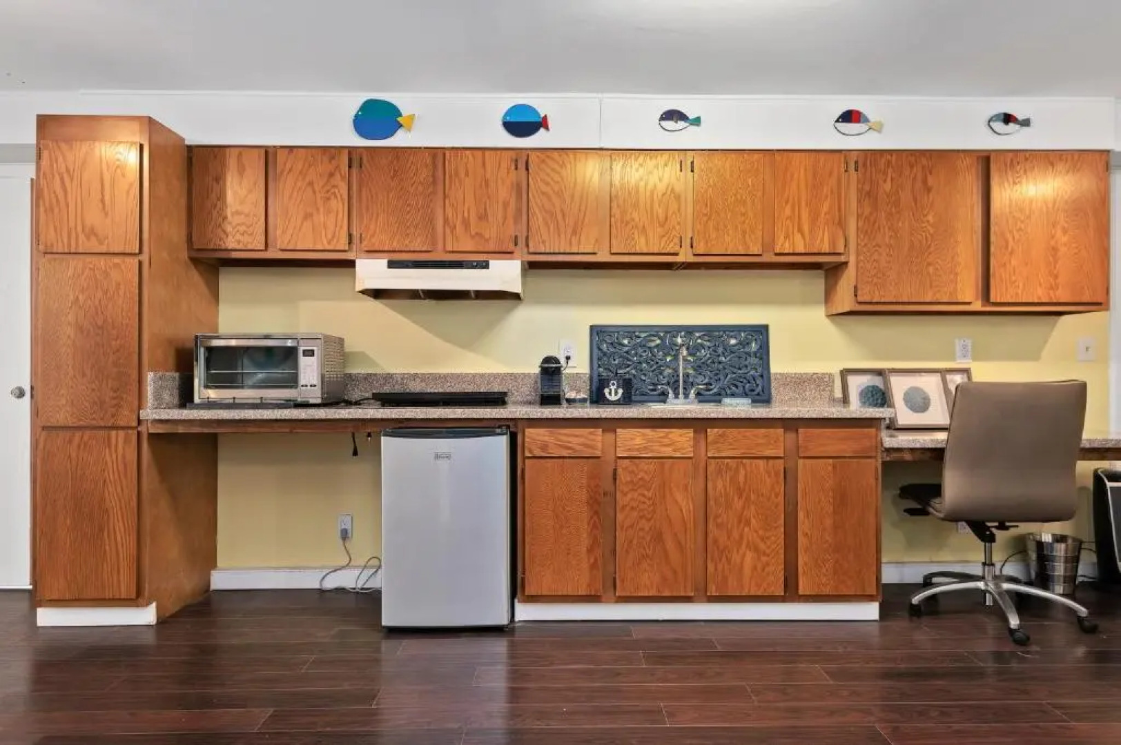 Santa Barbara Cozy Studio with Private Patio