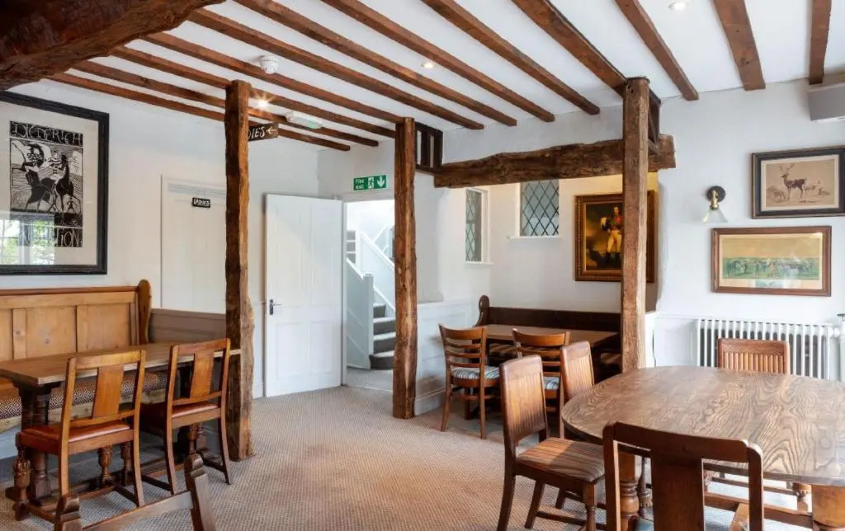 The Rose & Crown, Ashbury