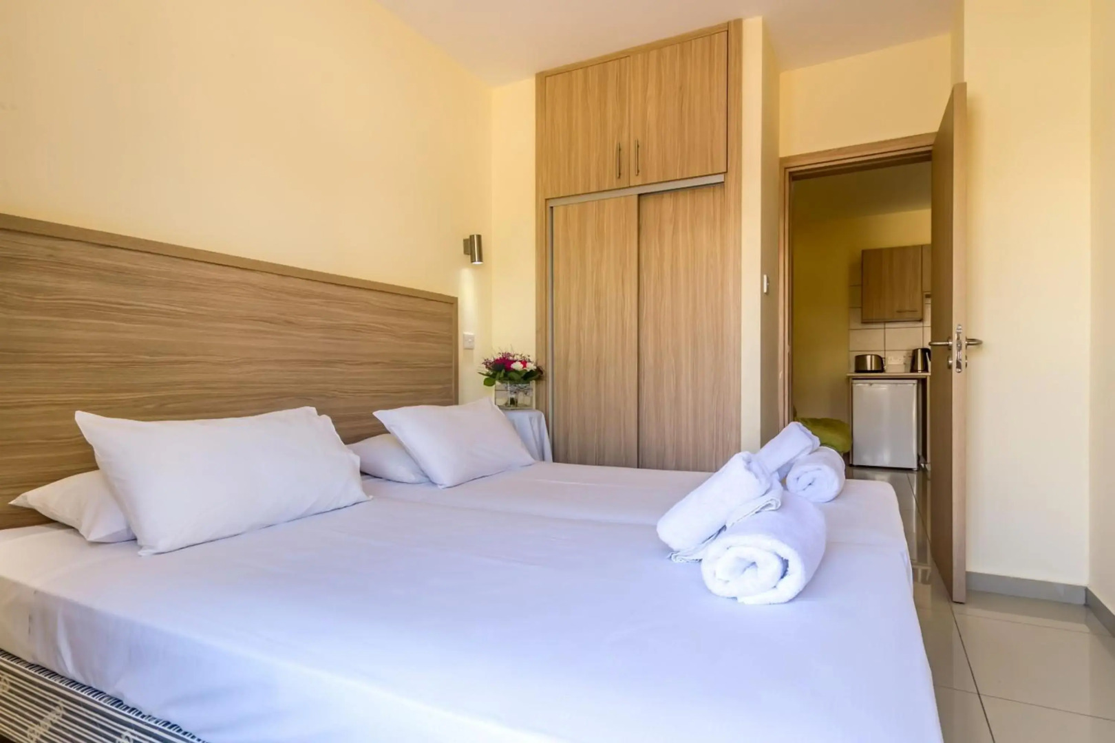Paul Marie Hotel Apartments