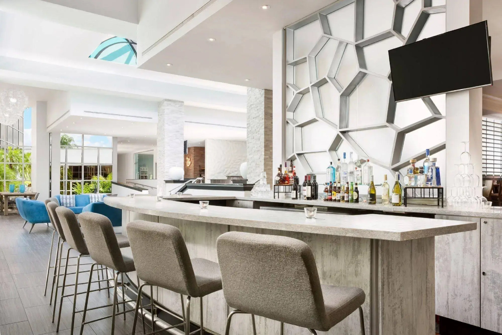 Sawgrass Grand Hotel and Suites Sports Complex