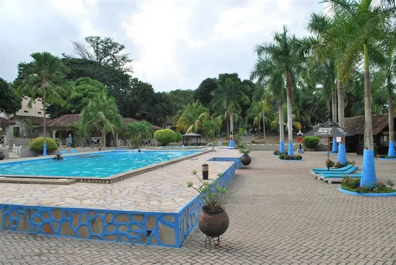Akosombo Continental Hotel