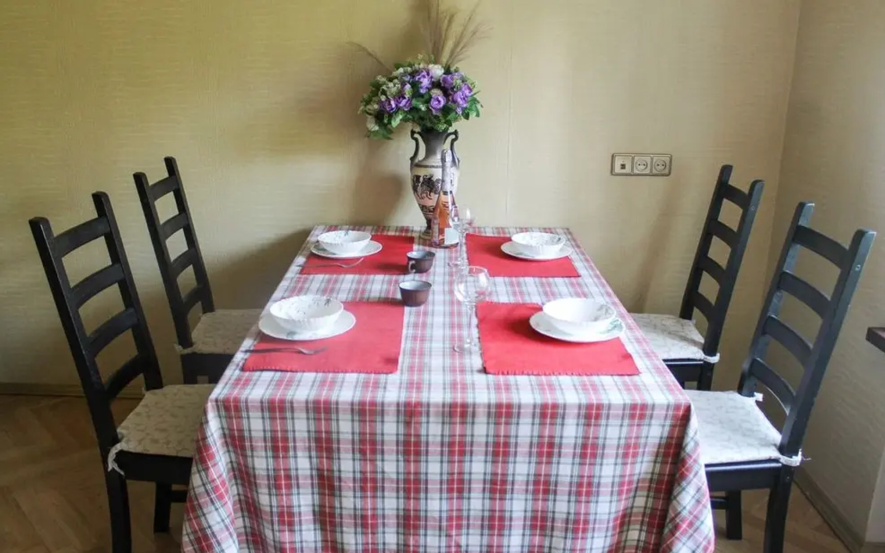 Moment House (Момент Хаус) на улице Жуковского