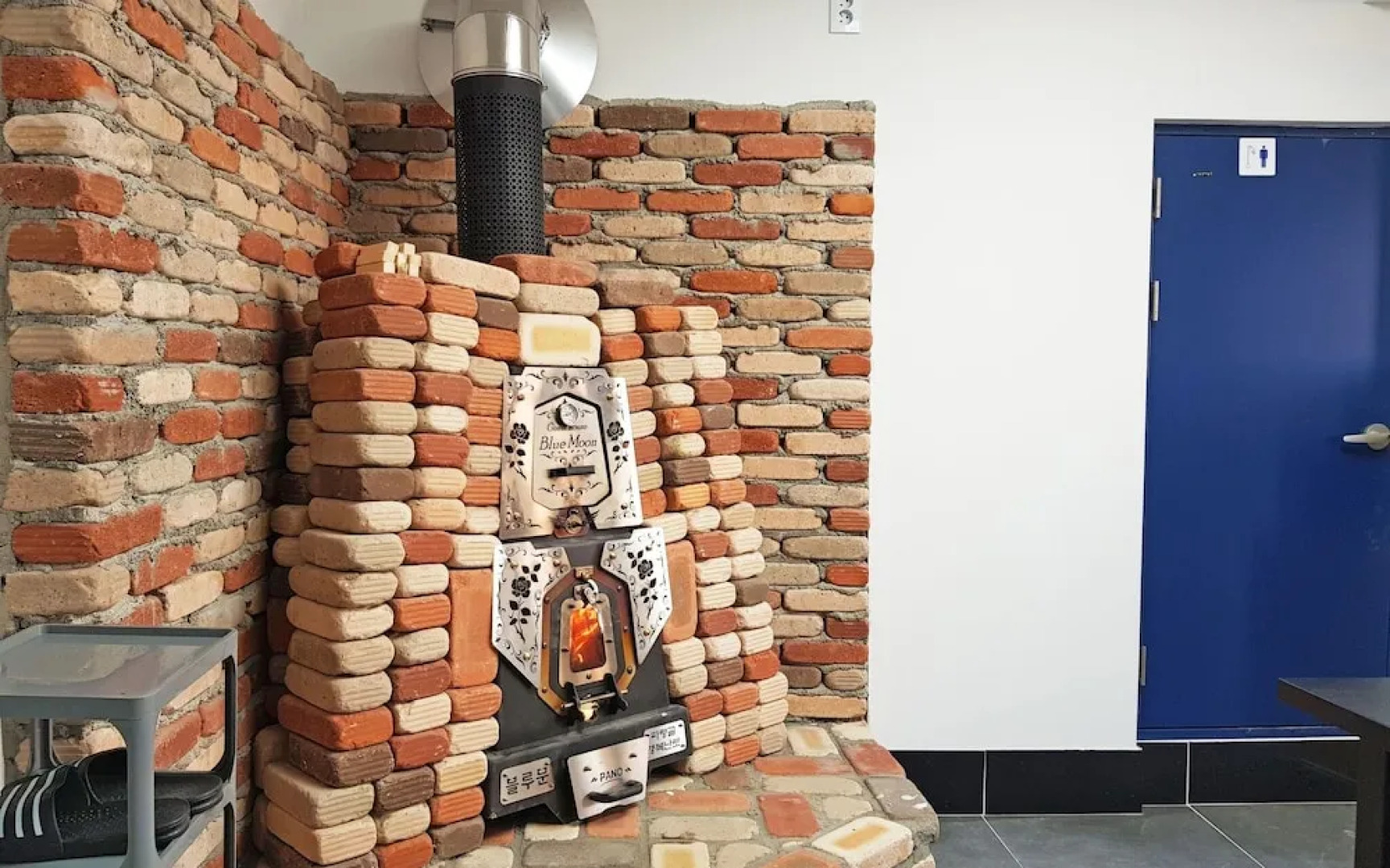 Taebaek Blue Moon Motel