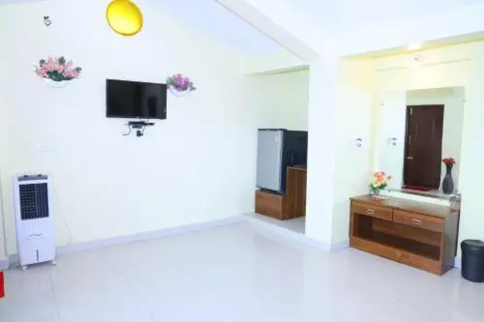 kollanoor guest house