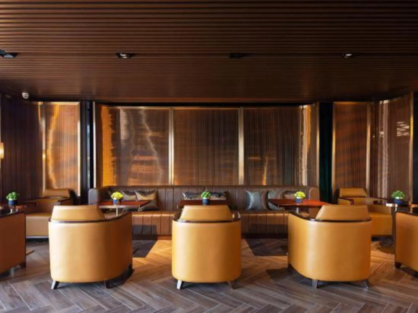 Eastern Holiday Hotel