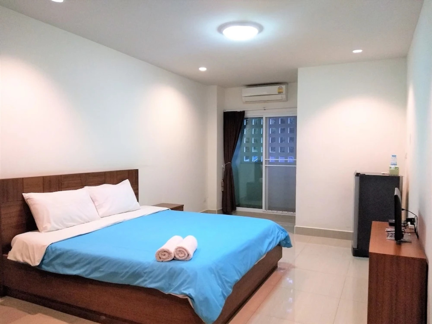 Aung Pung Serviced Apartment