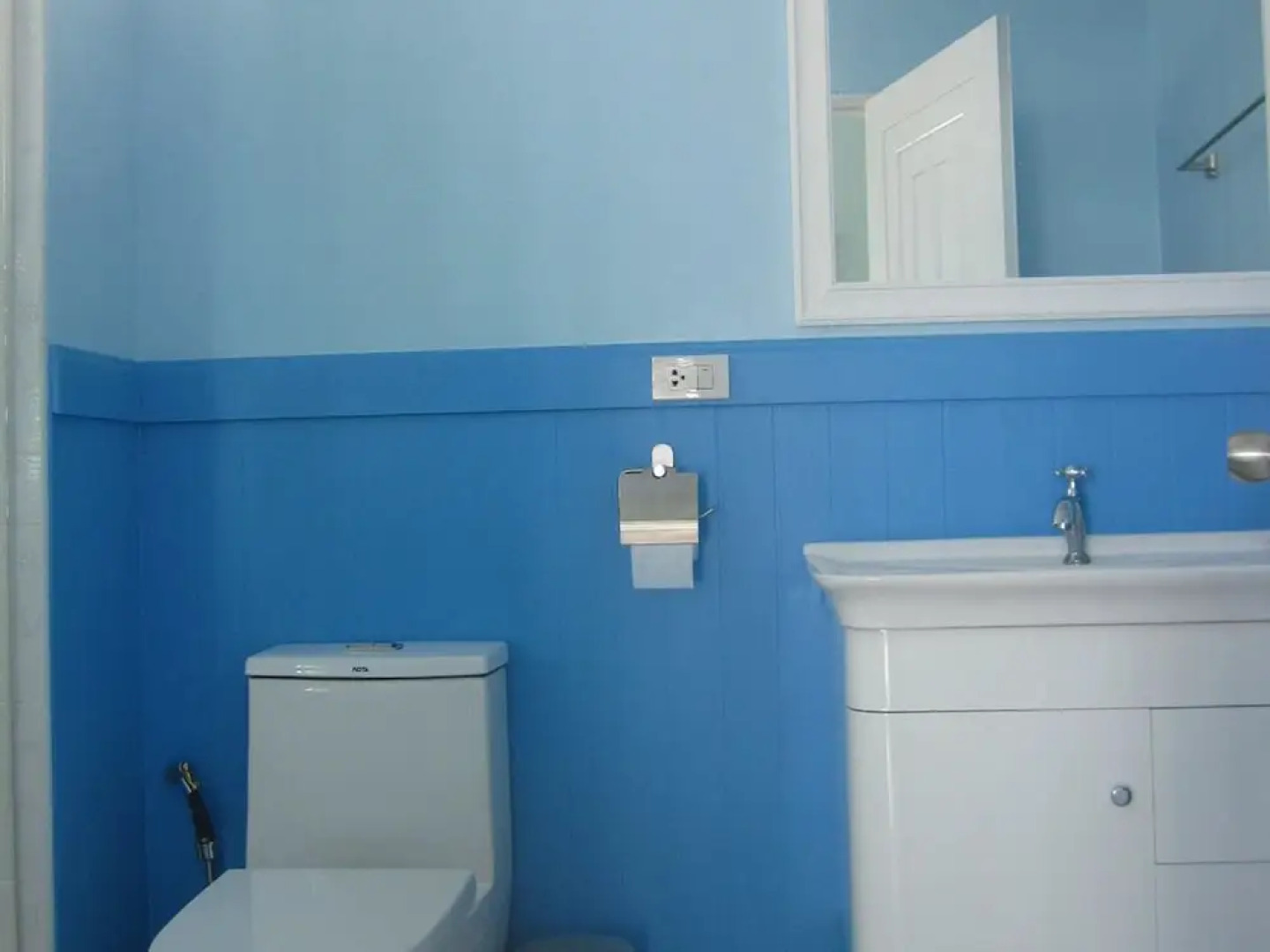 Teeny Beach Bungalow