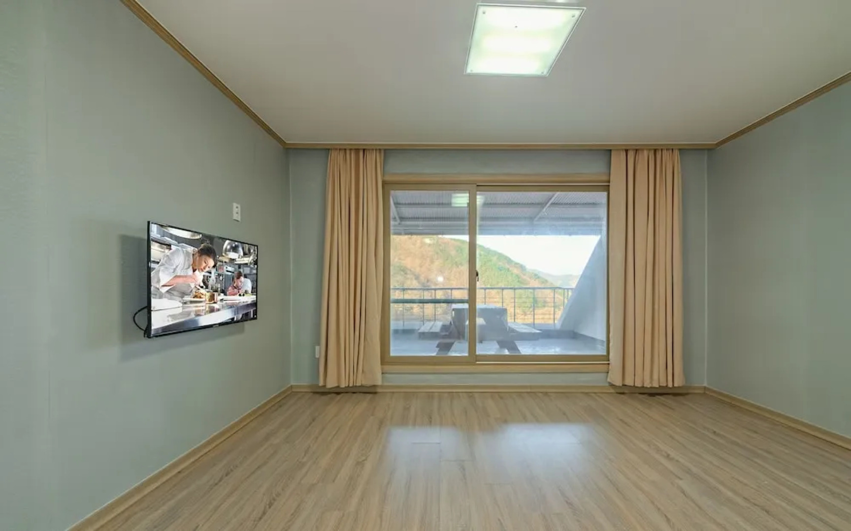 Sancheong Sinsegye Jirisan Resort