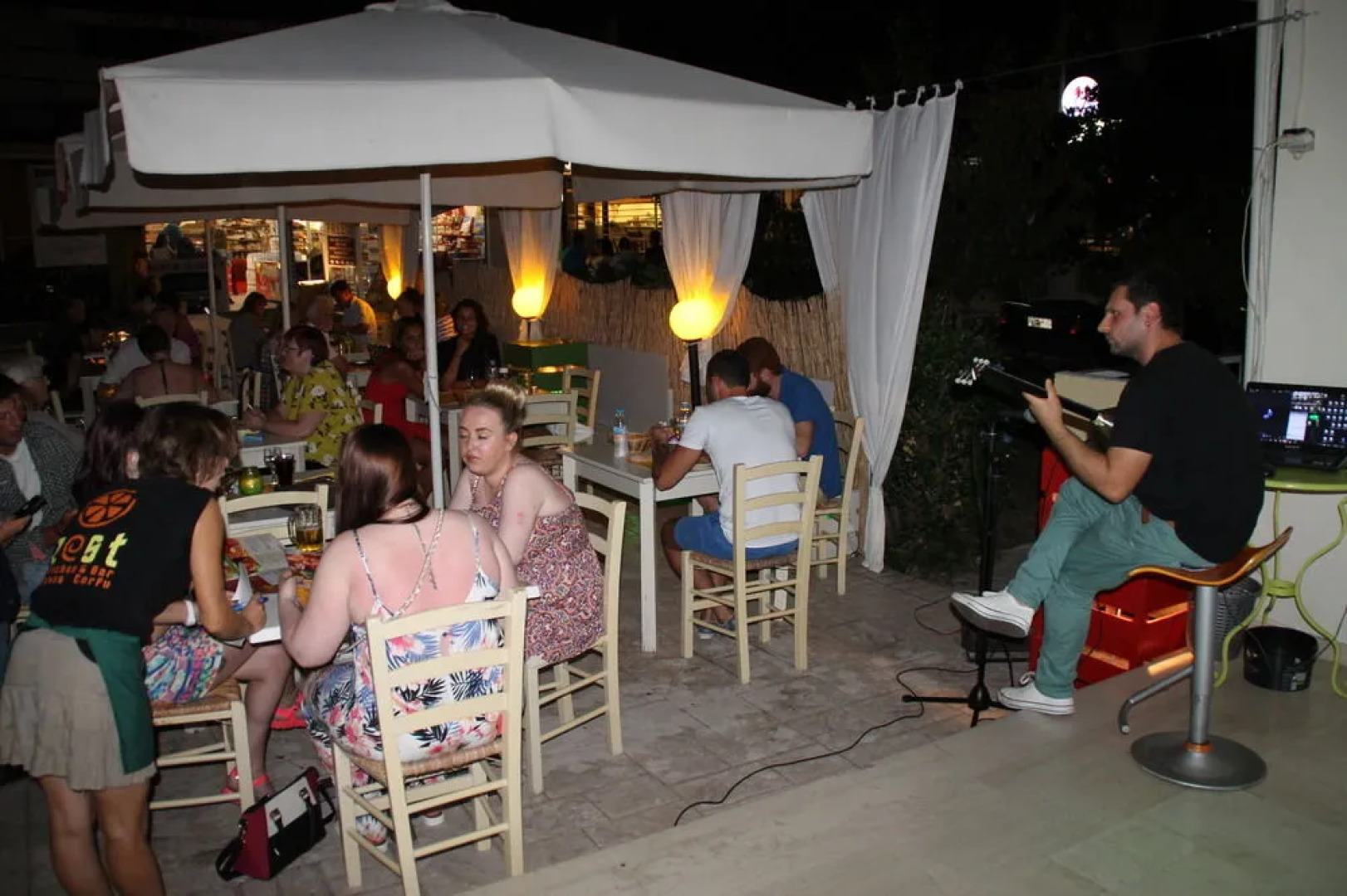 Antony's Complex - Apartments