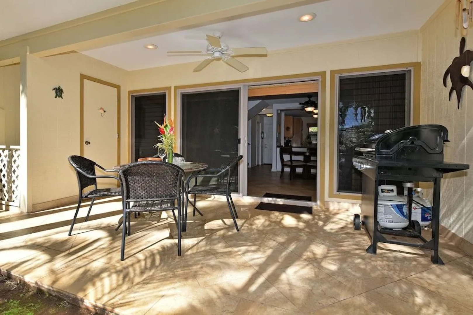 Puamana 35-2 by RedAwning