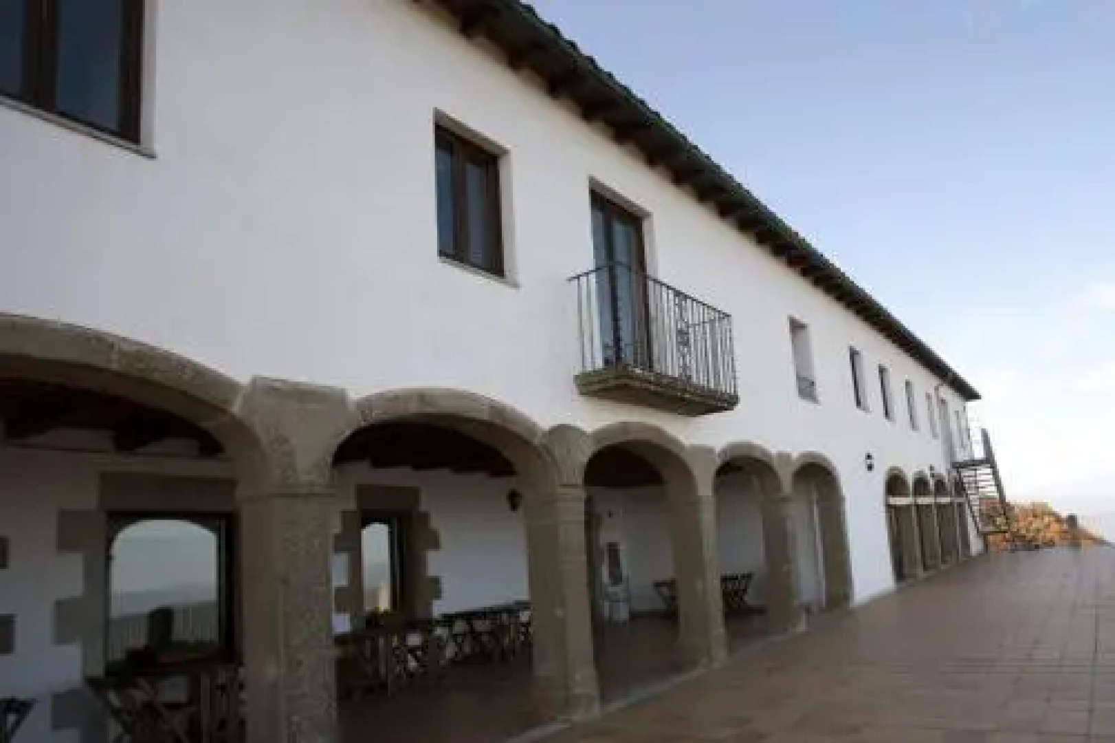 Santuari de la Salut de Sant Feliu de Pallerols