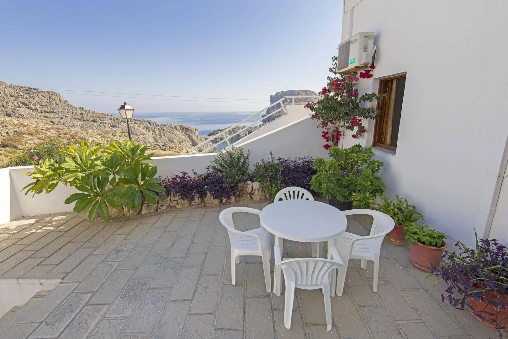 St. Paul’s Bay View Suites