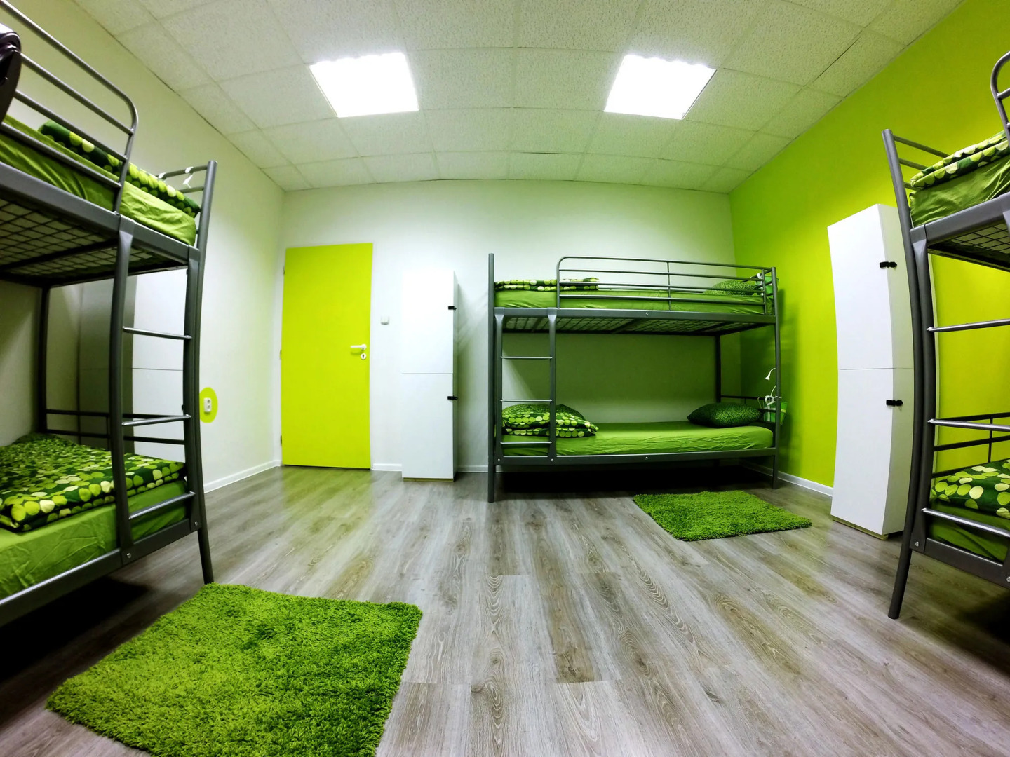 Nitra Glycerin Hostel