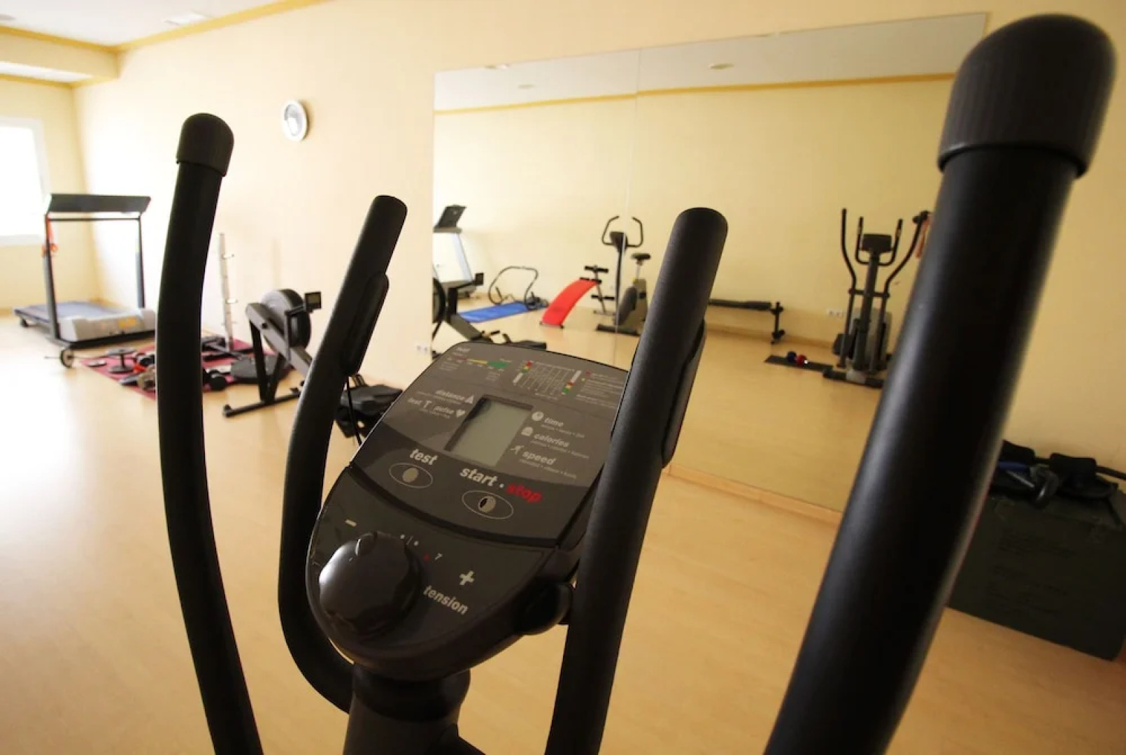 Vivaldi Aticos Climatized Pool