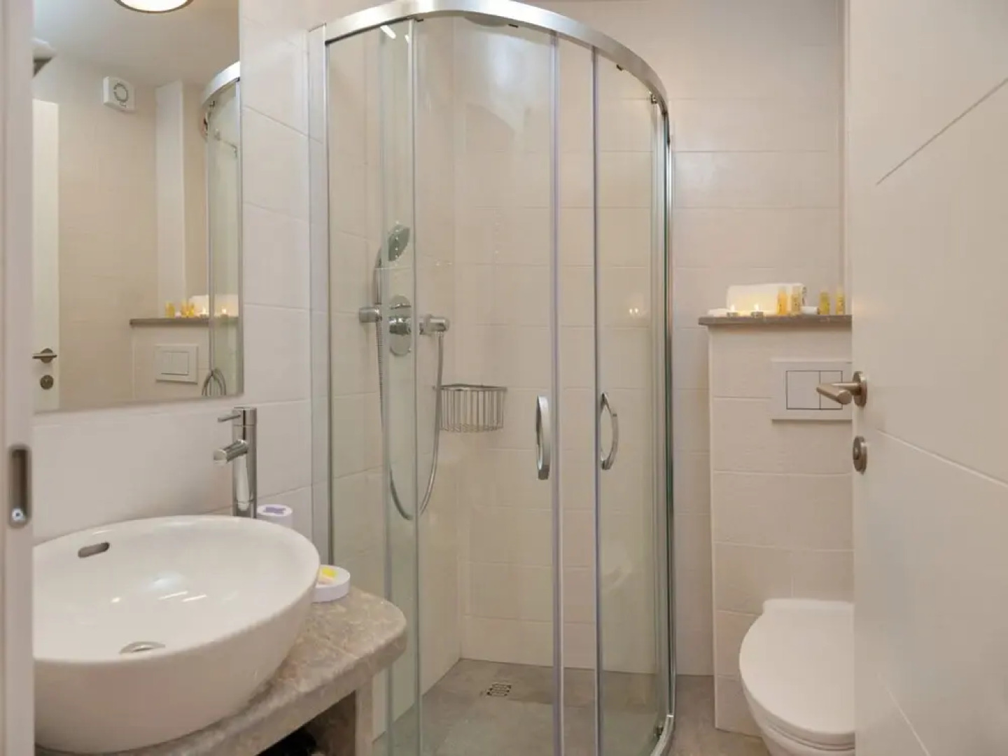 Sea-view Villa in Bol with Hot Tub, Sauna, Whirlpool