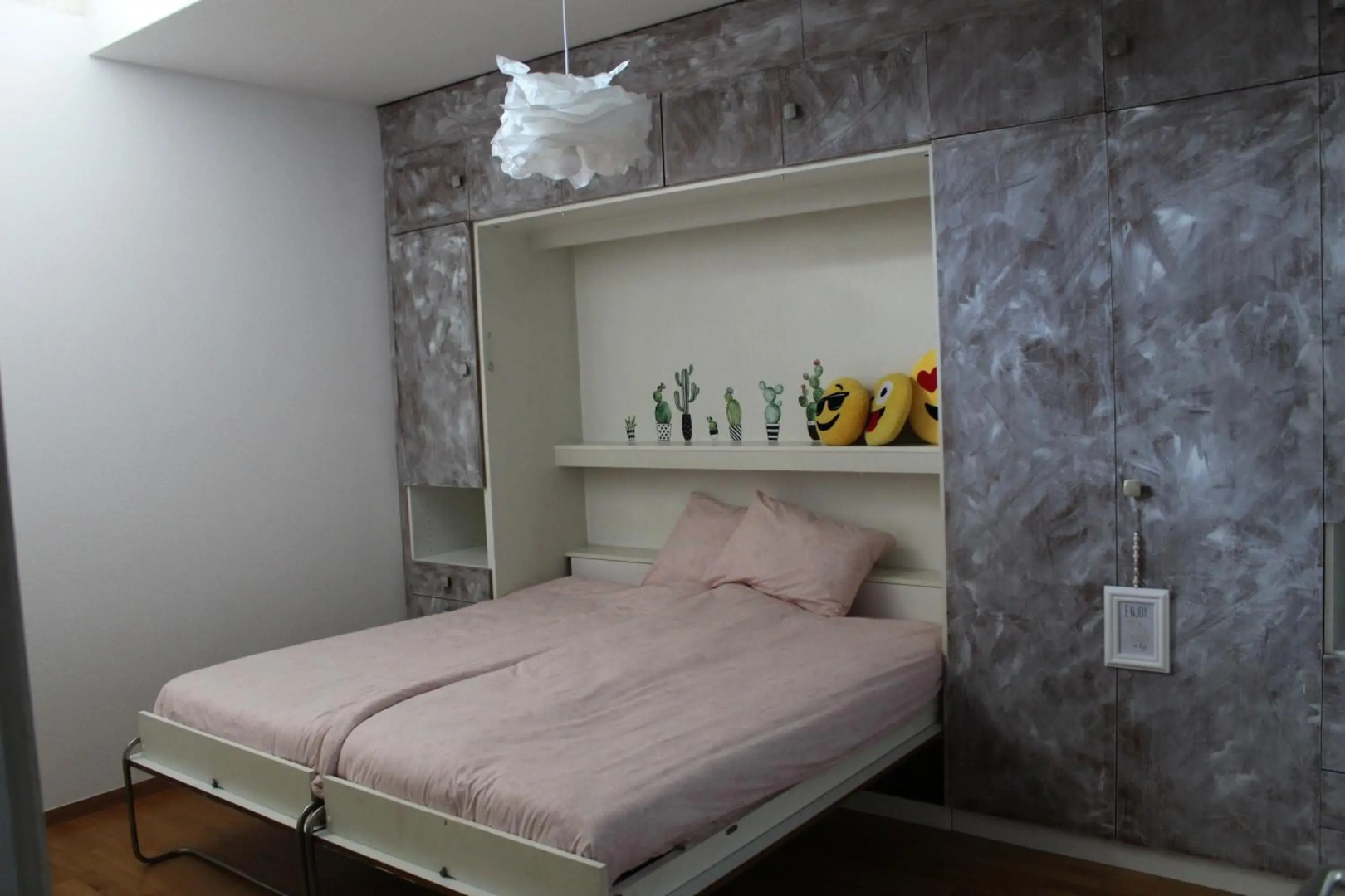 Appartamento con terrazza a due minuti dal lago