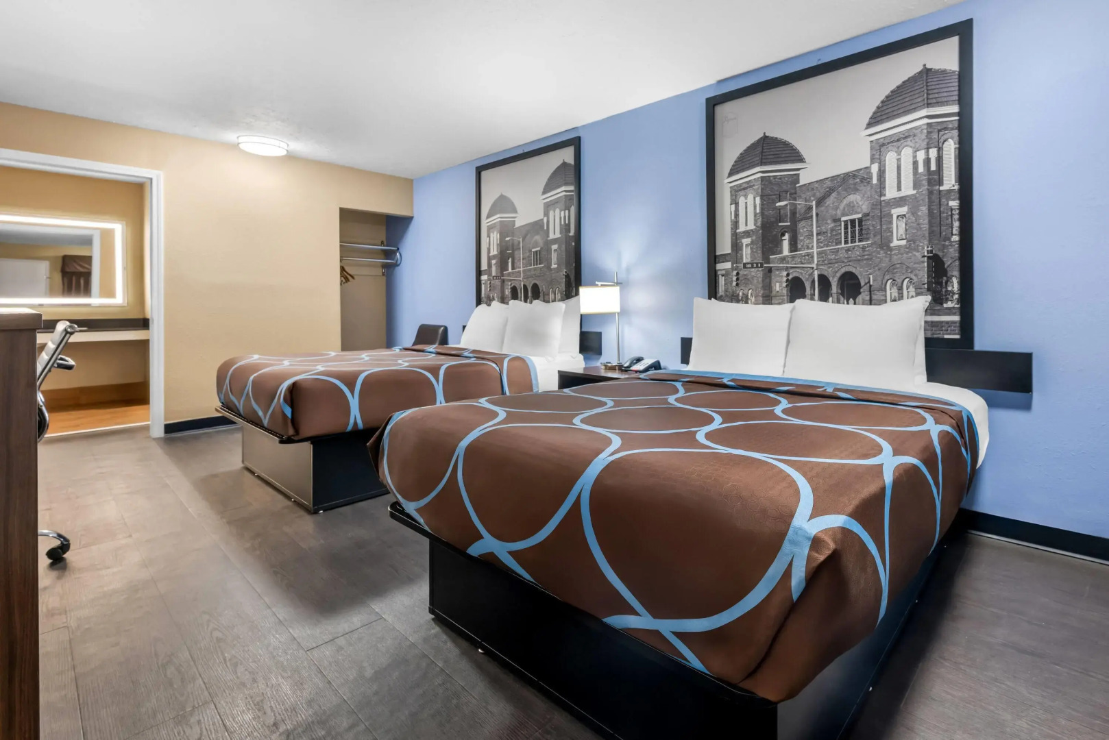 Super 8 by Wyndham Gadsden AL