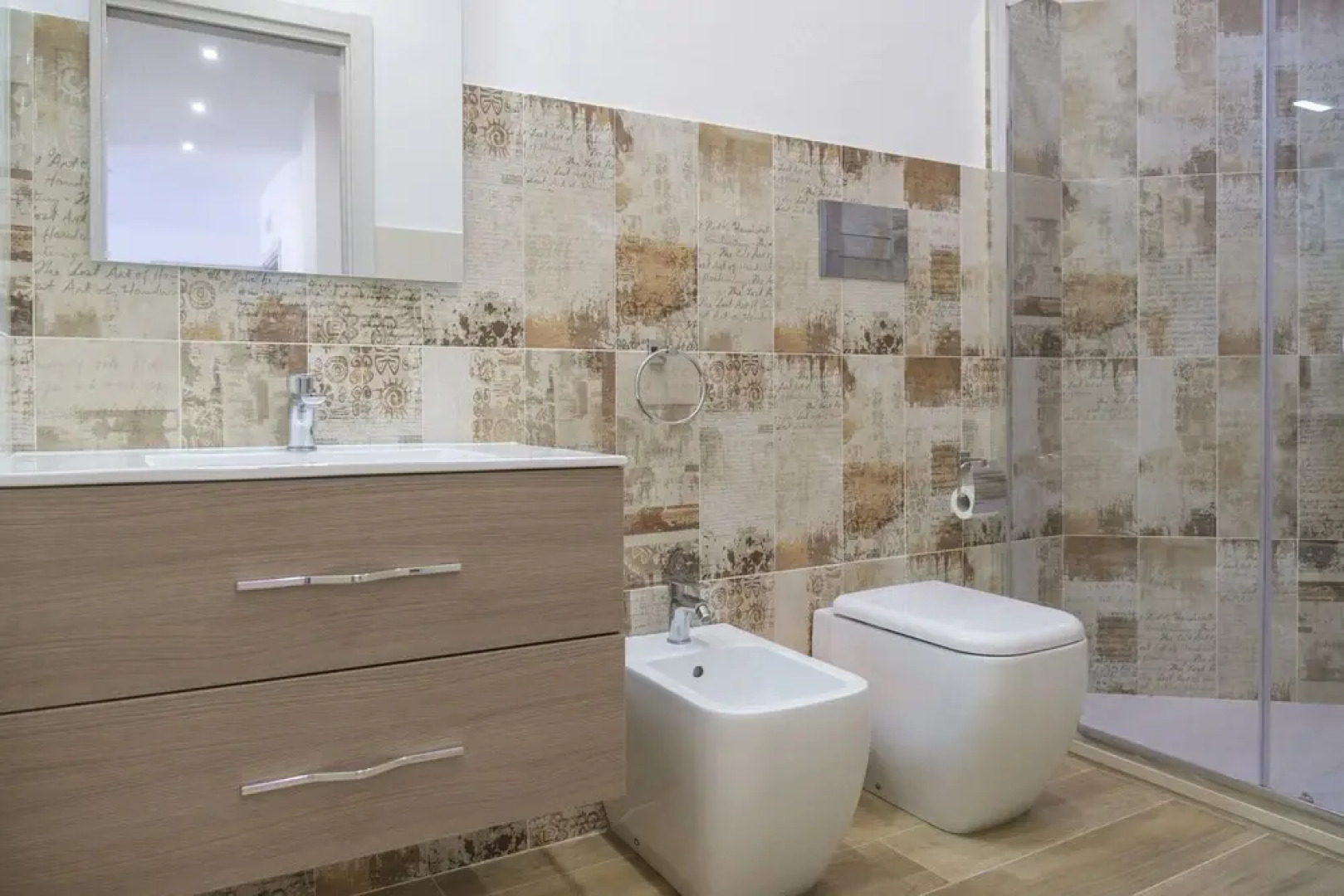 Smeraldo Apartment On Sea Shore