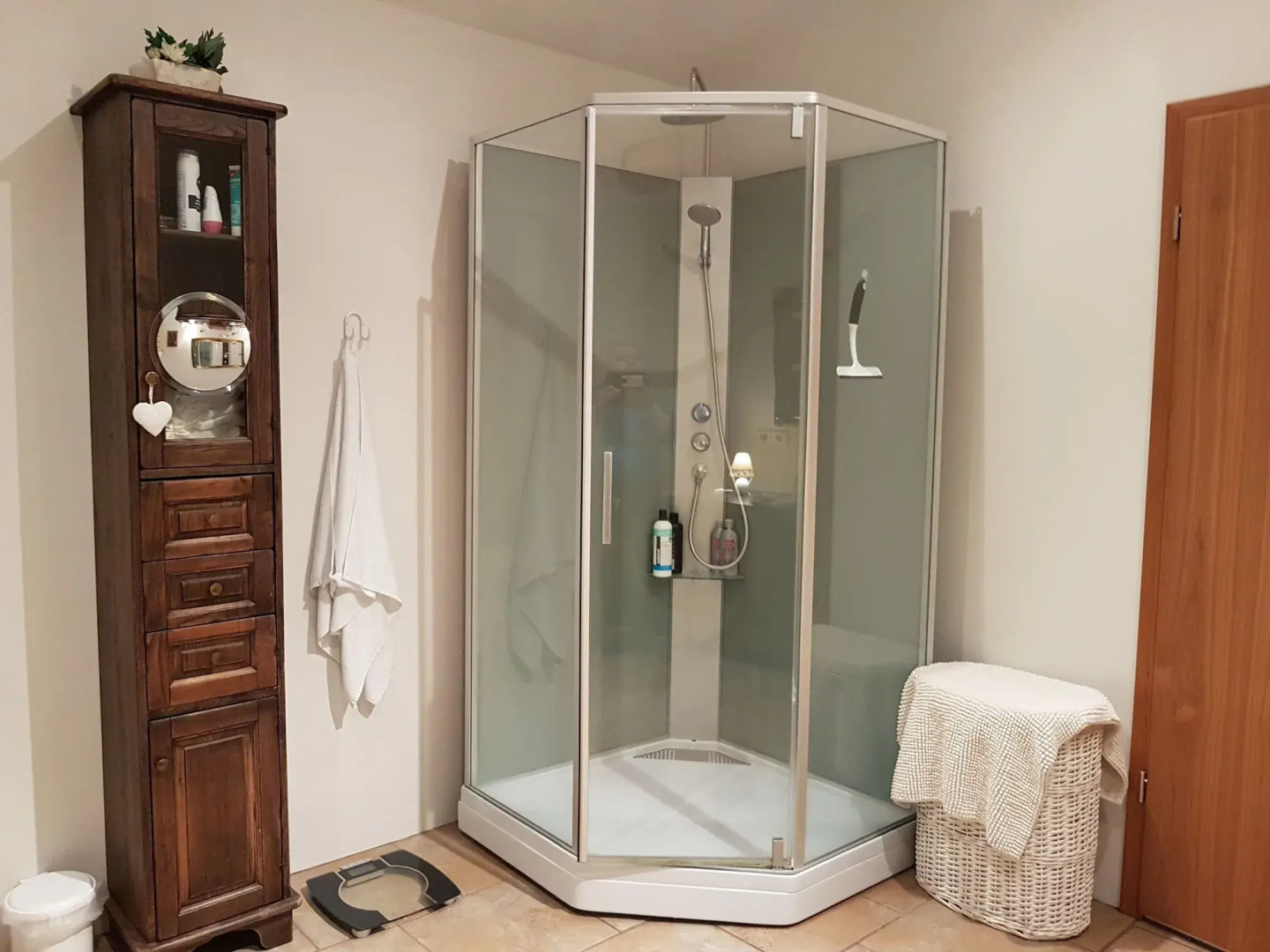 Skálatjörn Guesthouse