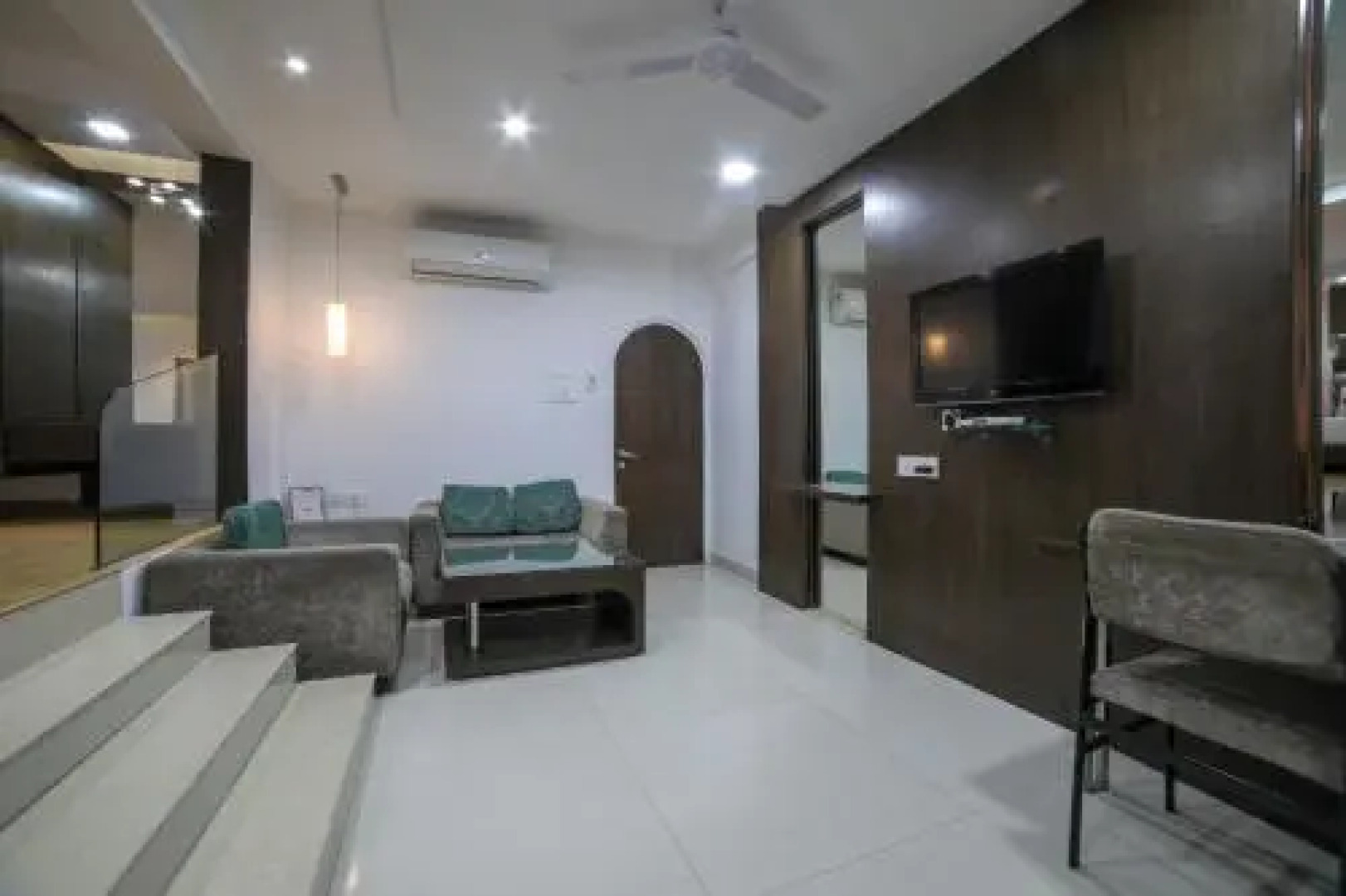 OYO 29220 Hotel Siddharth