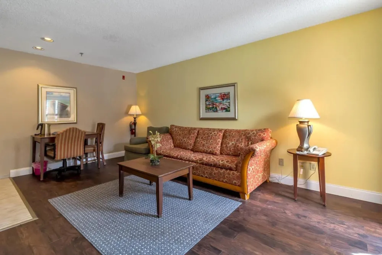 Palm Studio by Orlando Short Term