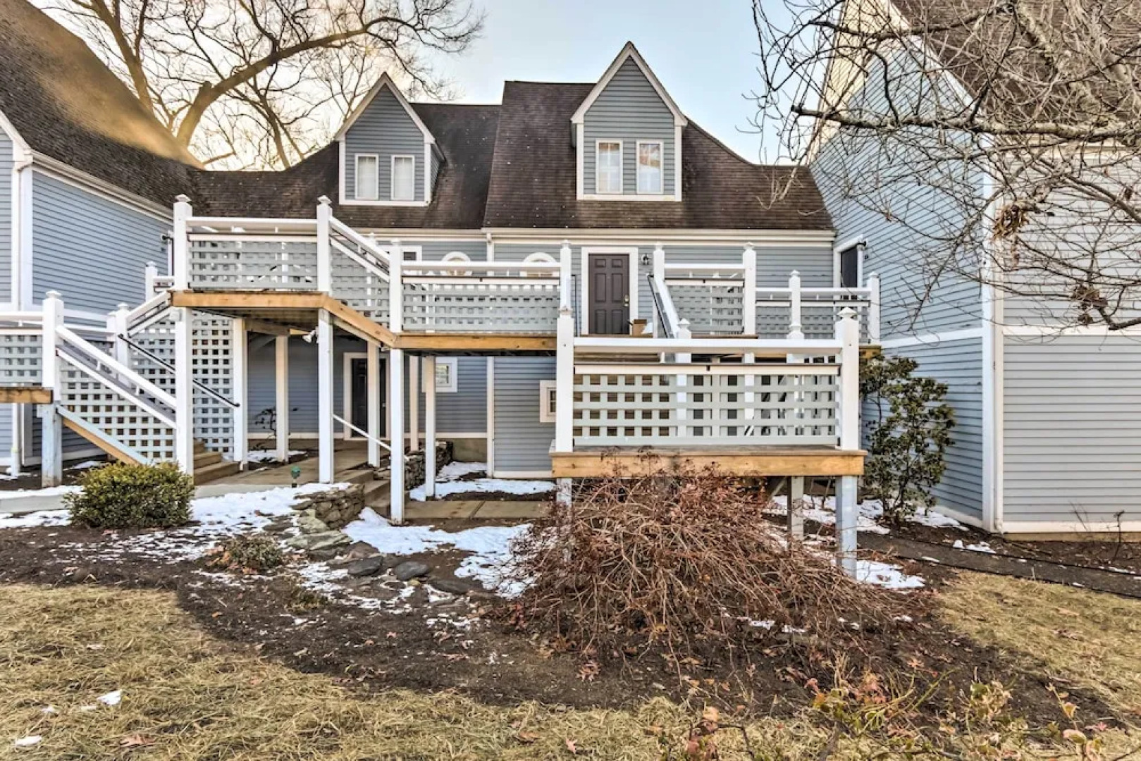 Lovely Norwich Villa, On Golf Course w/ Amenities!