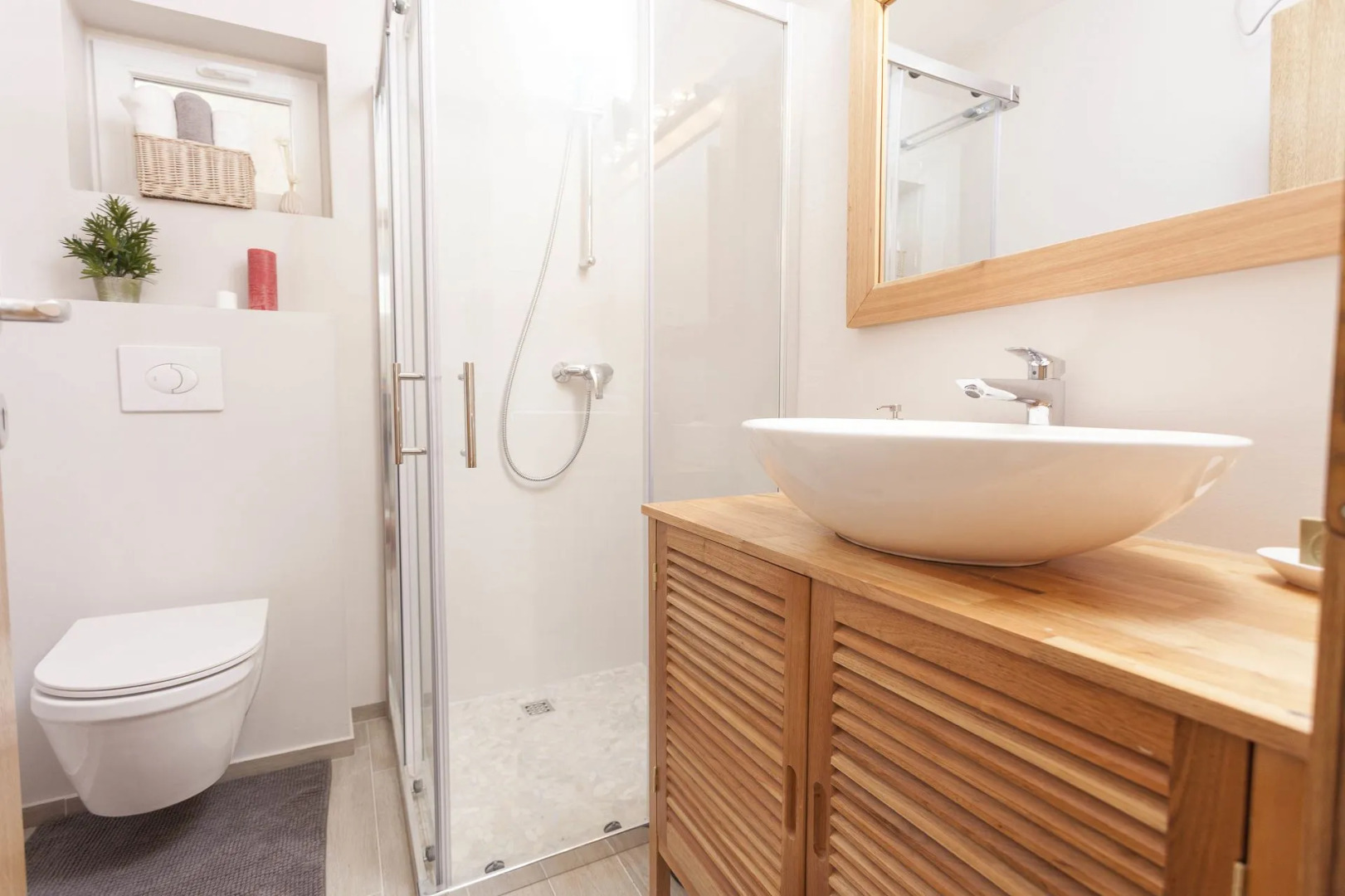 Apartment Maja - 50 m from beach : A2 Makarska, Riviera Makarska