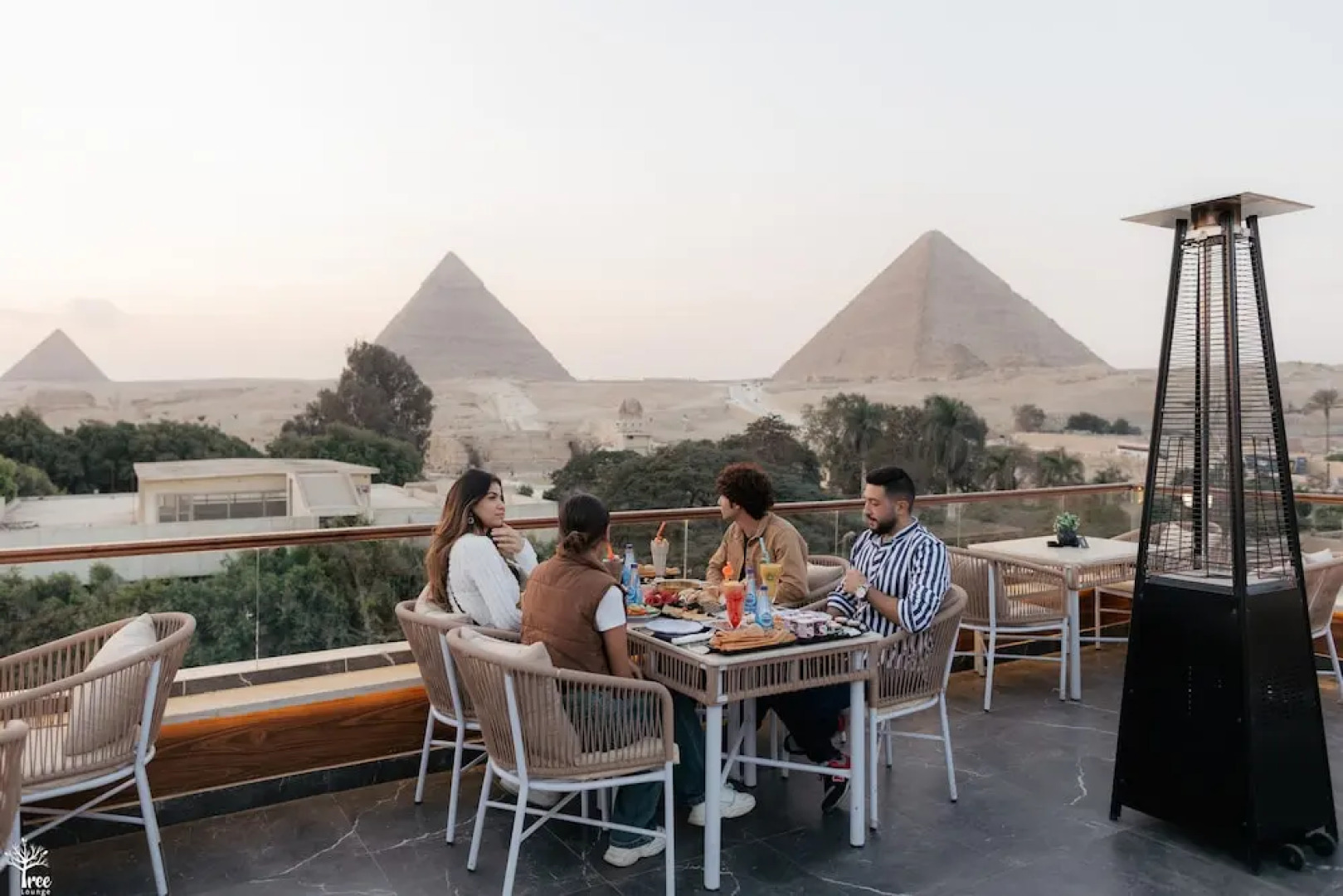 Shadow Pyramids View INN