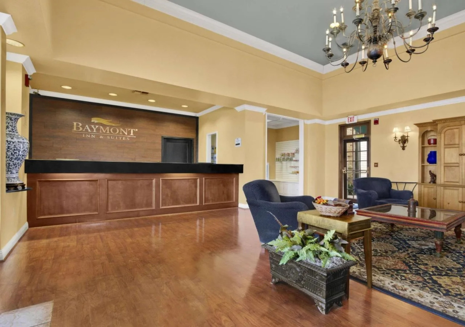 Siegel Suites - Shreveport Apartments
