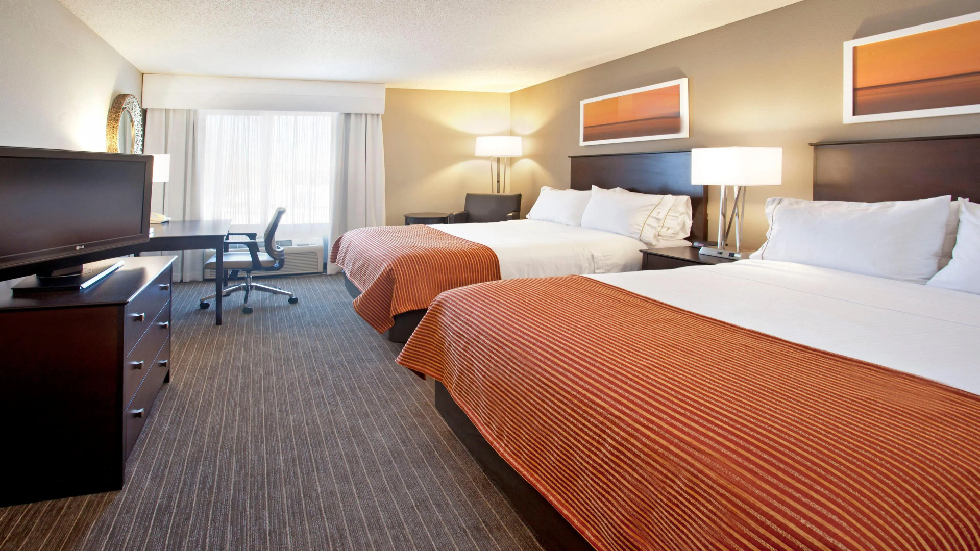 Holiday Inn Express Hotel & Suites Minneapolis-Minnetonka by IHG
