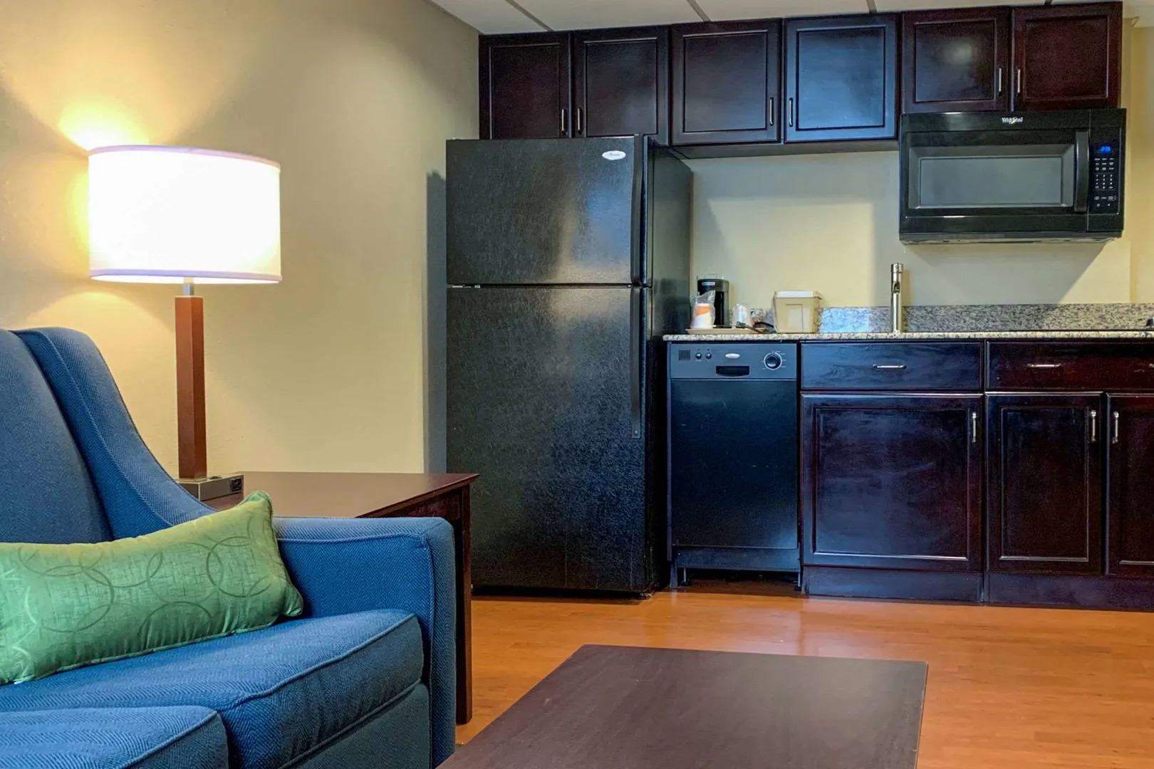 Comfort Inn & Suites East Hartford - Hartford