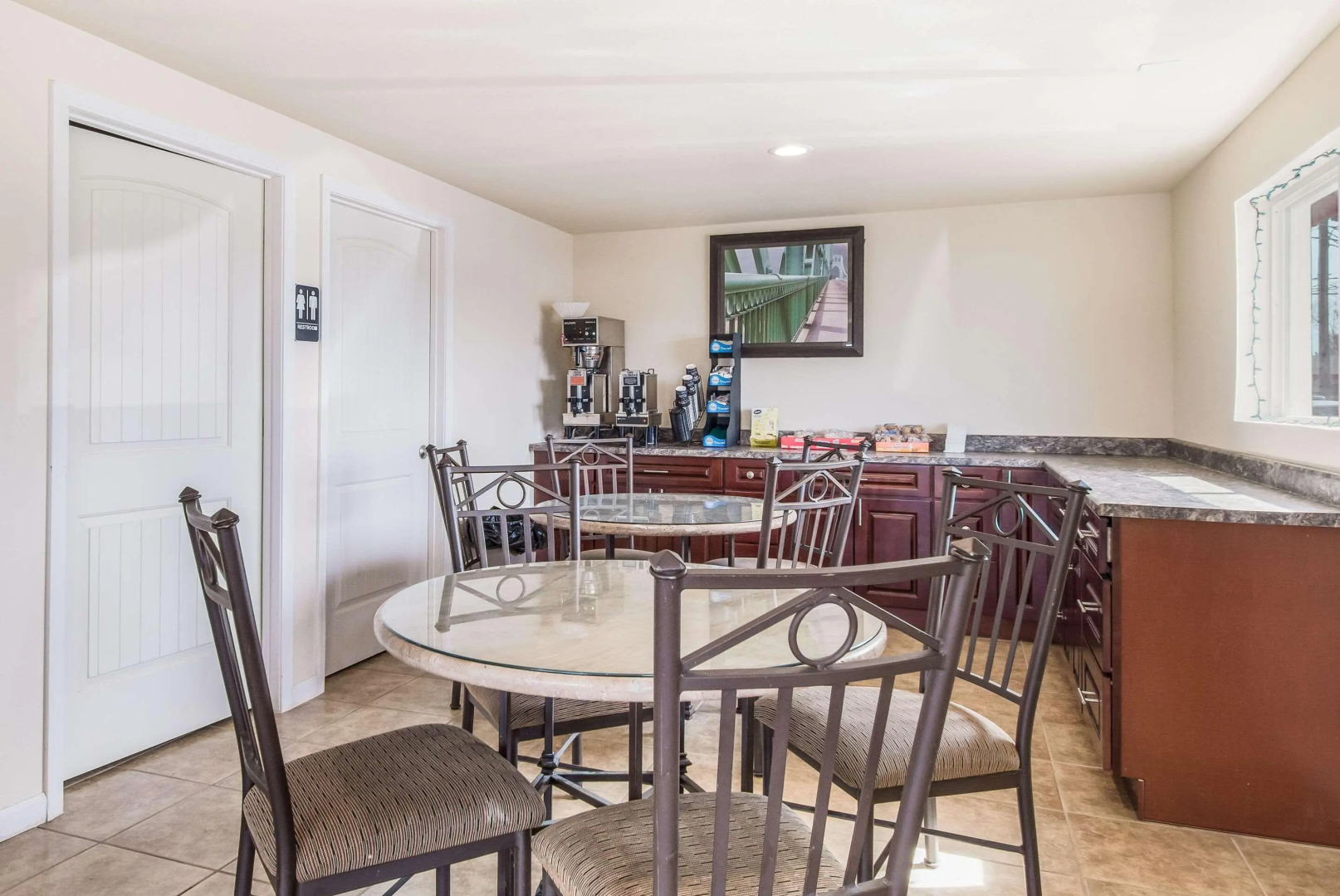 Rodeway Inn