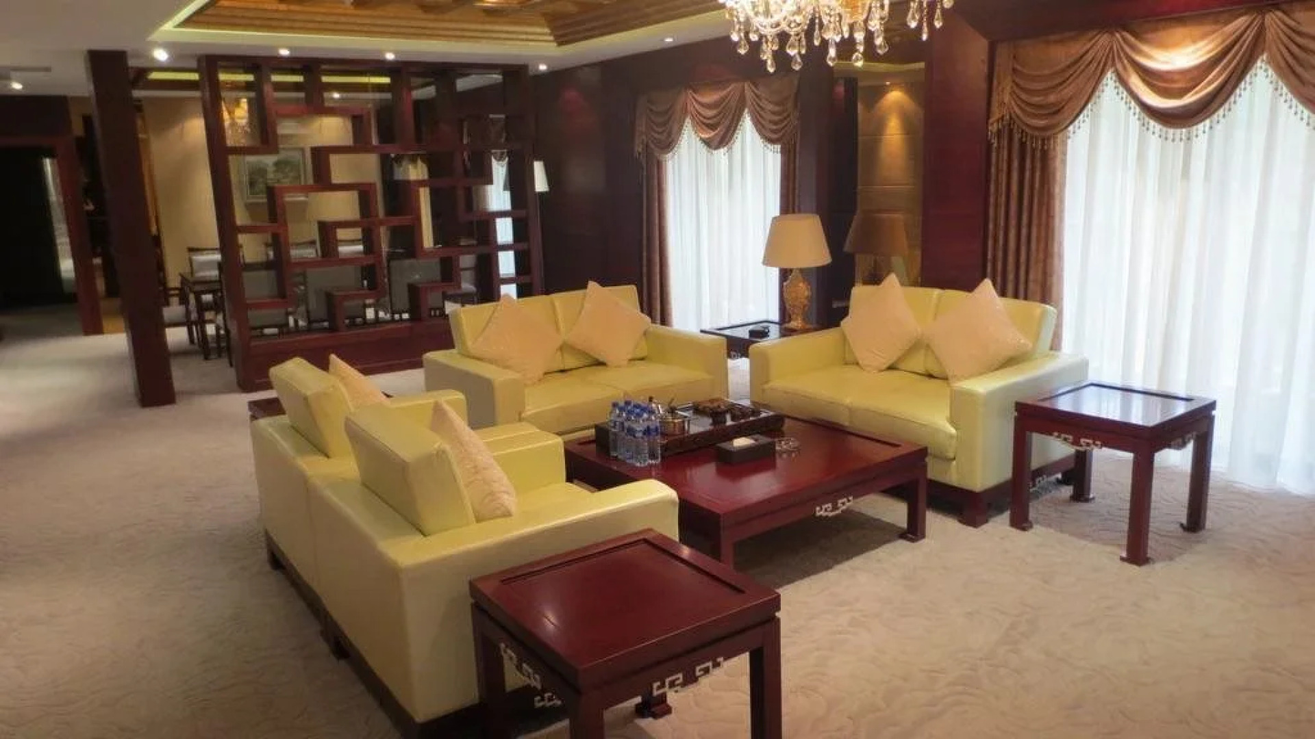 Hakka Earth Building Prince