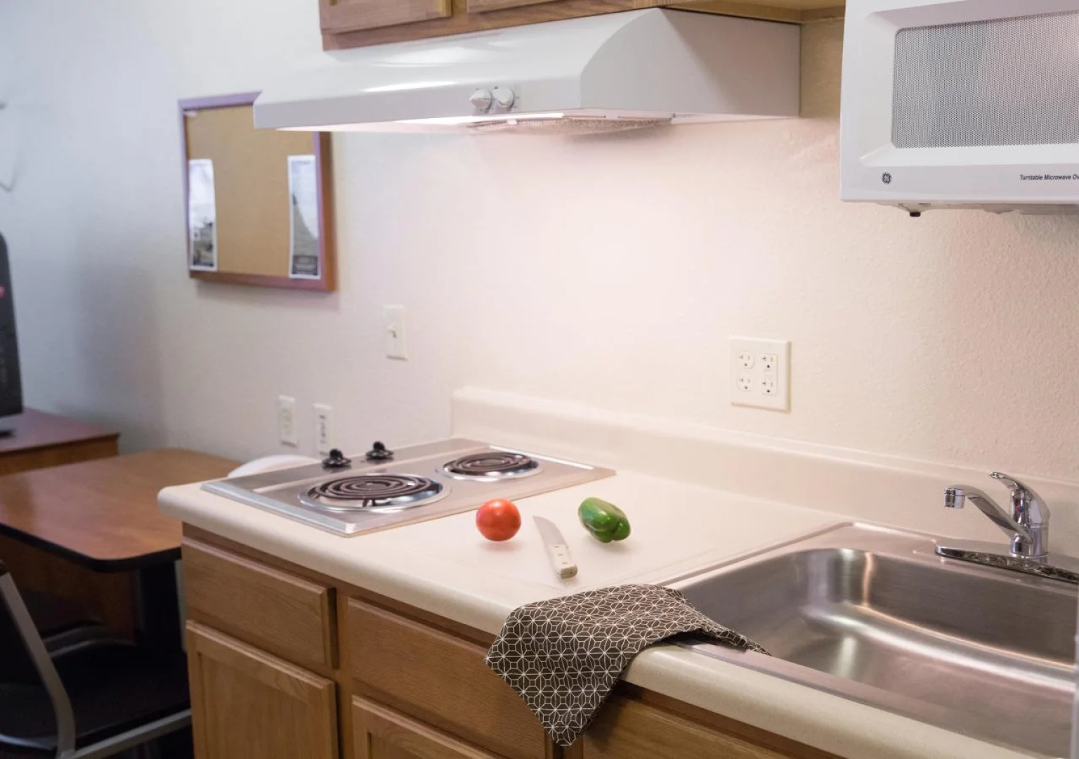 WoodSpring Suites Kansas City Lenexa