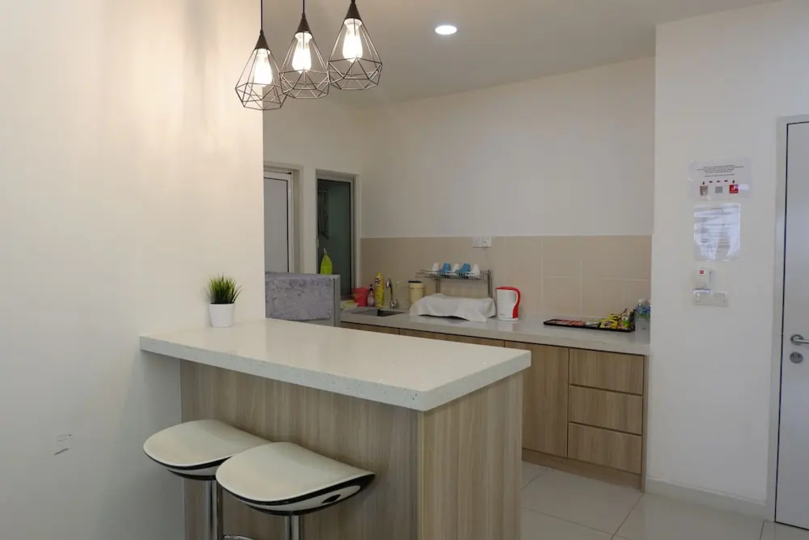 J's Suite at Southville City