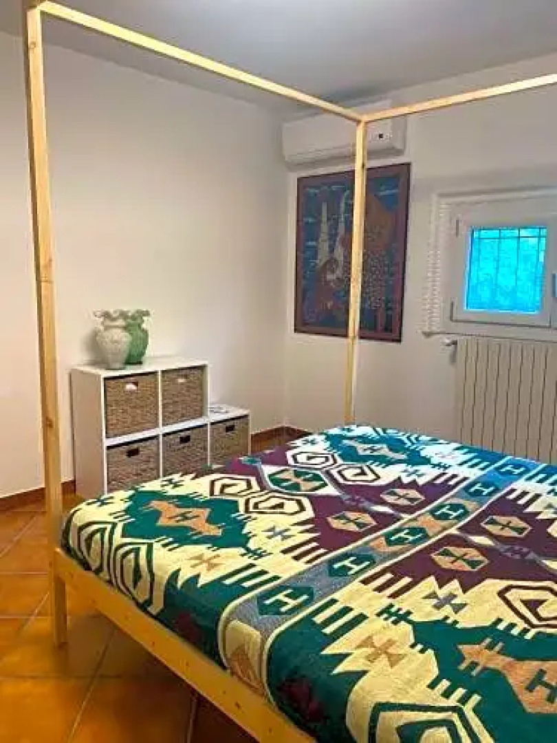 La casetta dalla porta rossa