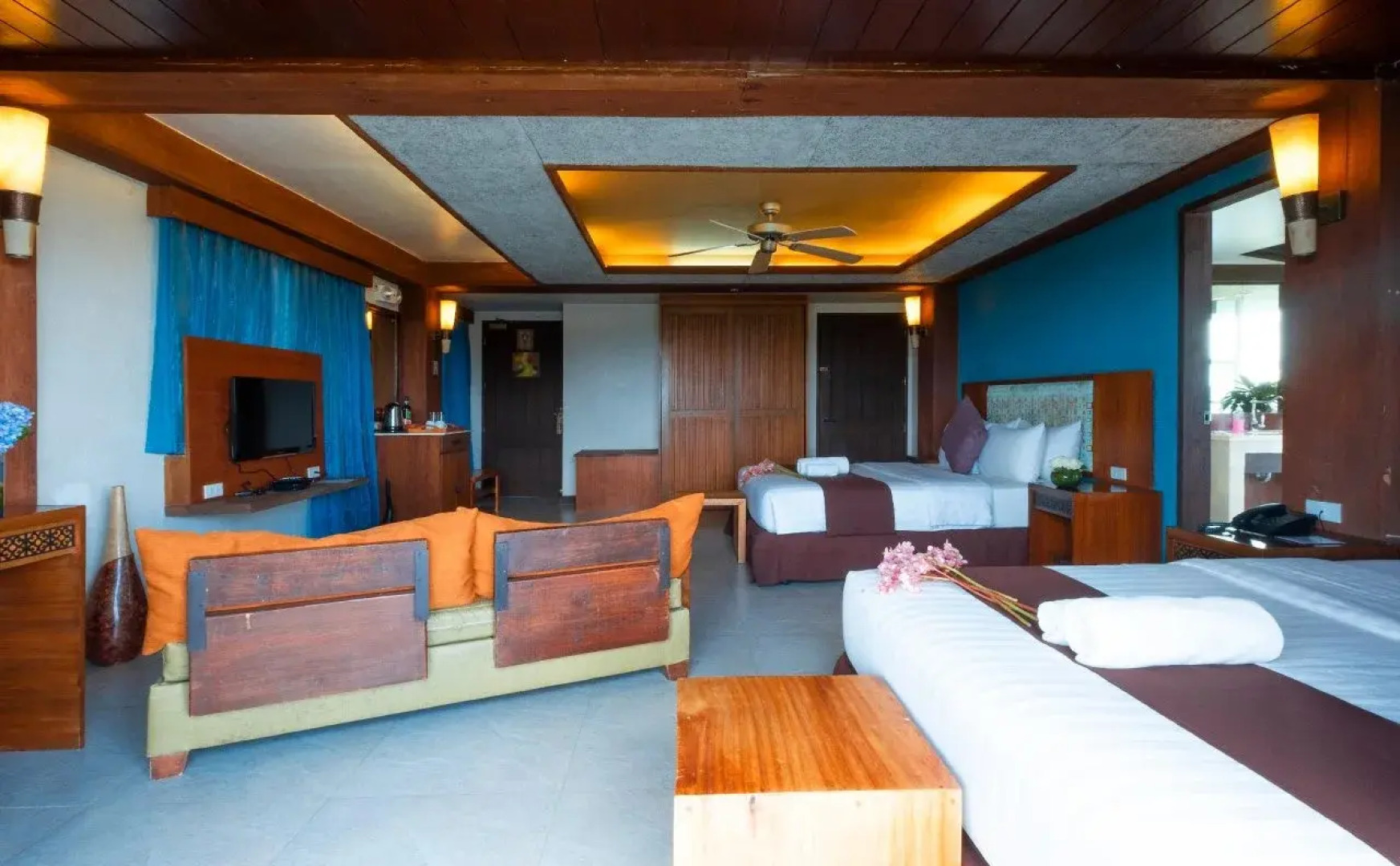 West 35 Eco Mountain Resort