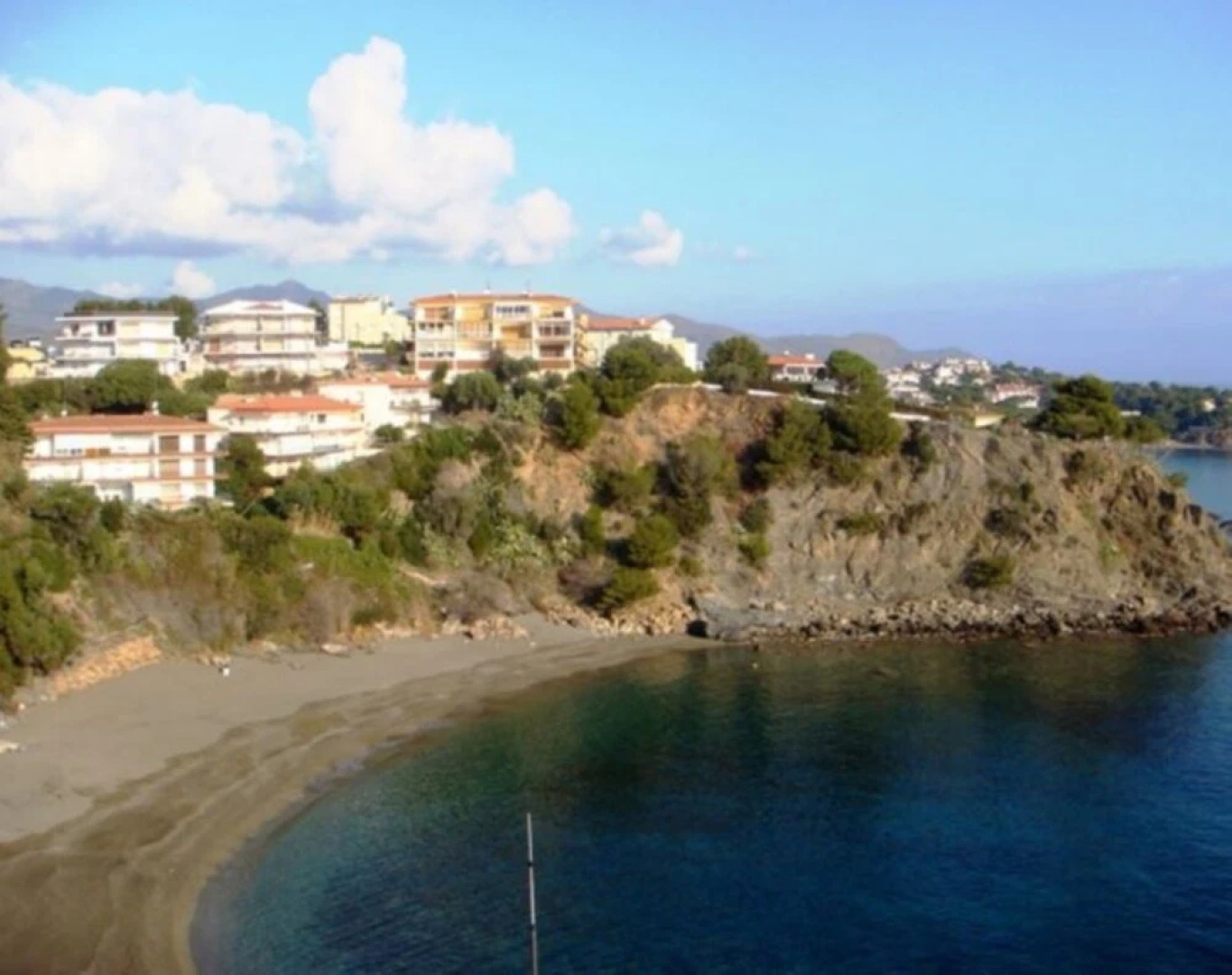 106304 - House in Colera