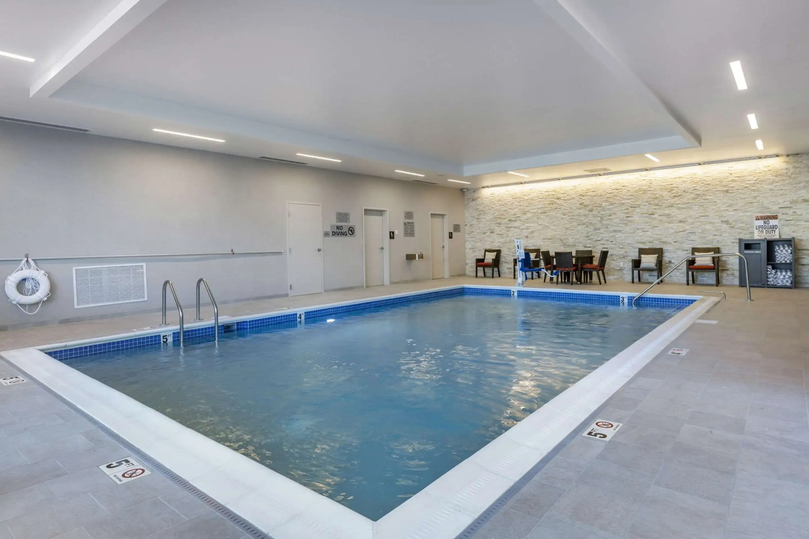 Cambria Hotel Manchester South Windsor