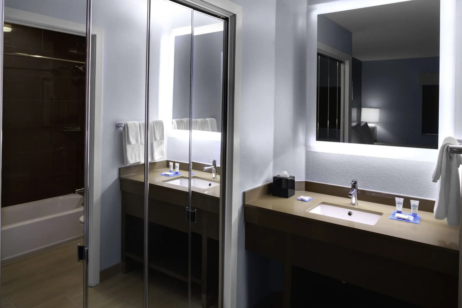 HYATT house Raleigh Durham Airport