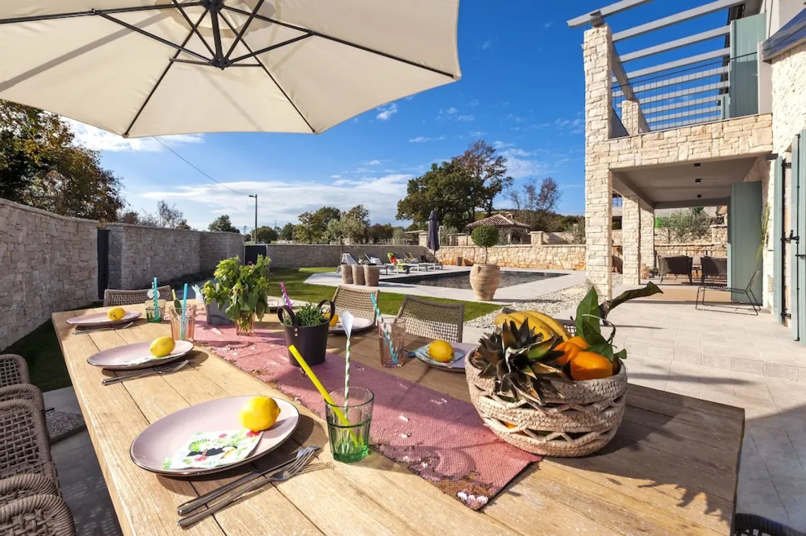 Villa Renata with Pool and Sauna