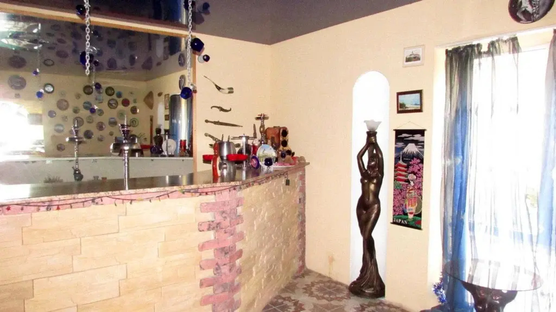 Замок (Астраханская обл)