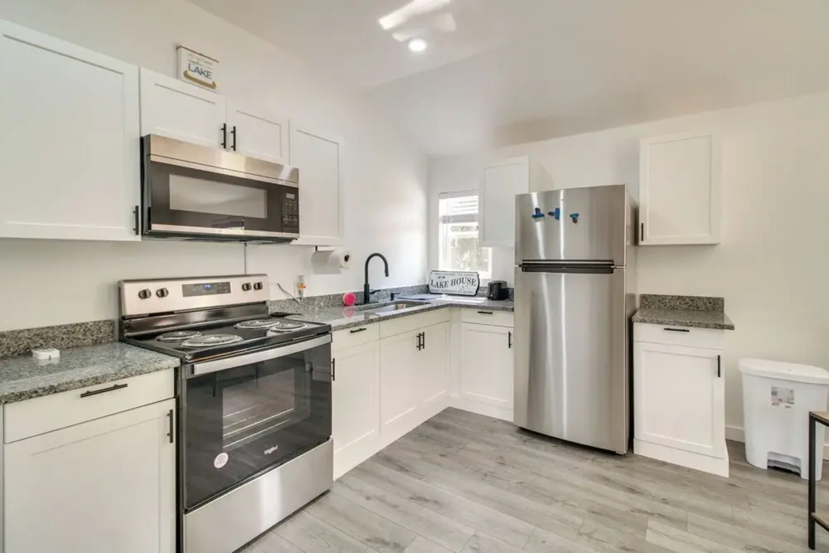 Grove Cabin - Walk to Grand Lake o' the Cherokees!